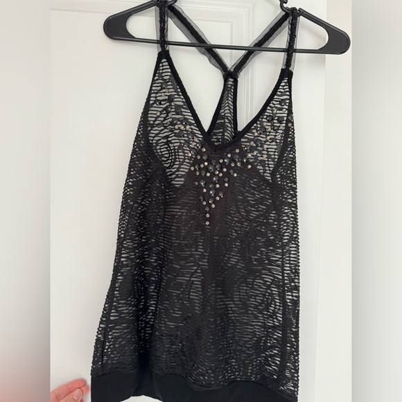 Tank - Picture 2 of 2